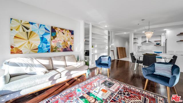 Photo - 10724 Wilshire Blvd Unit 809