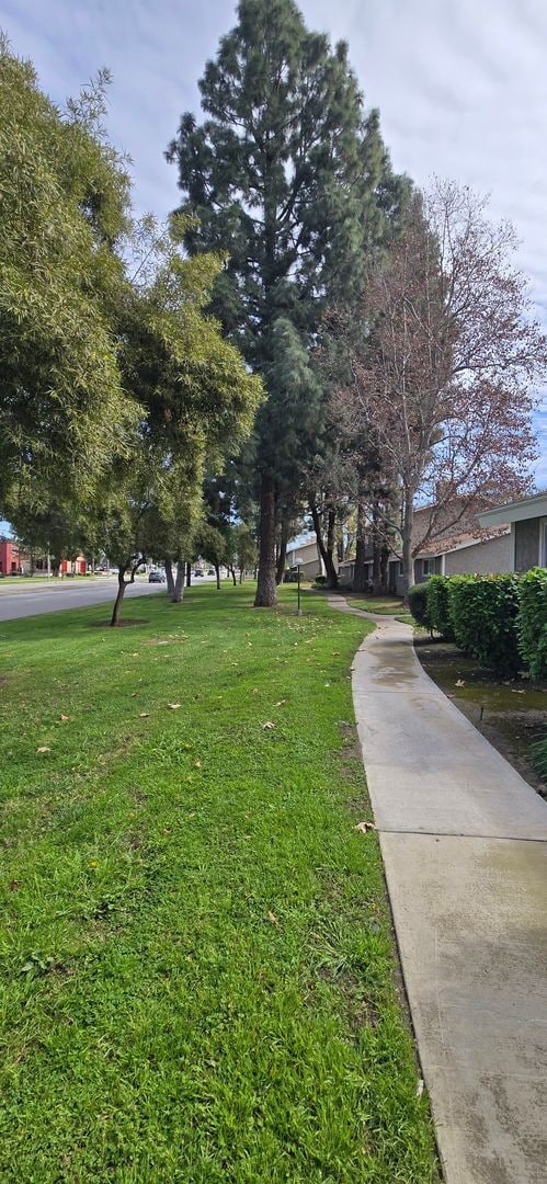 Photo - ***COMING SOON***Beautifully Maintained & Convenient Townhome