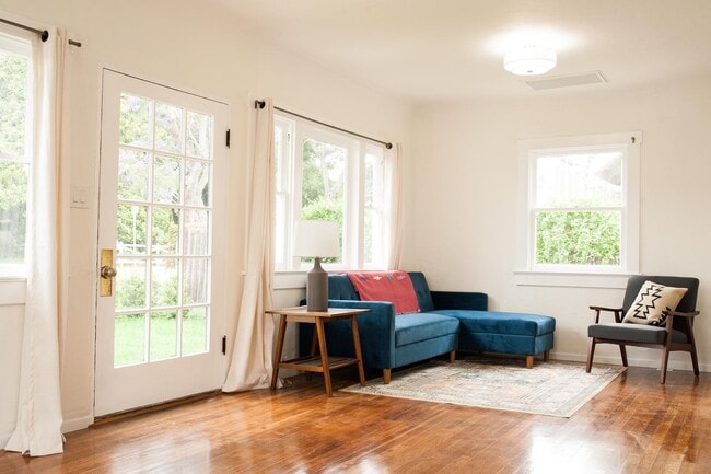 Photo - 2018 Monterey St Unit Main House