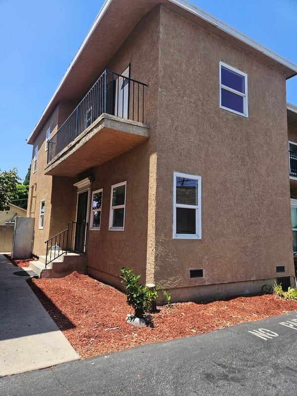 Building Photo - 7110 Somerset Blvd Unit 5