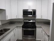 Photo - 1616 S Barrington Ave Unit 105