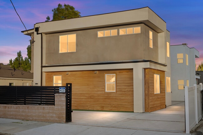 Photo - 8730 Etiwanda Ave Unit #1