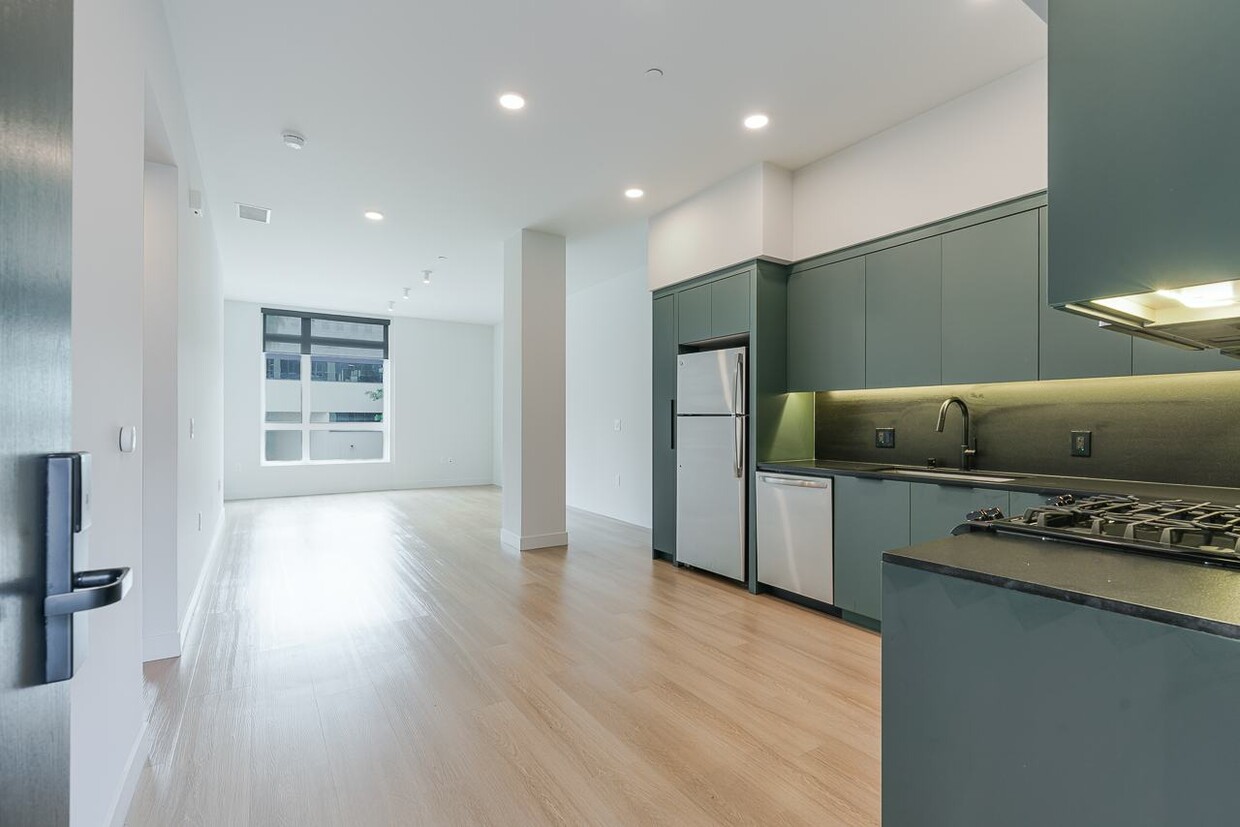 Floor Plan - B4