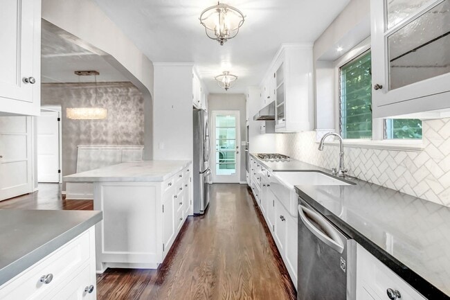 Photo - Luxurious Remodeled Home with ADU in Valley Village