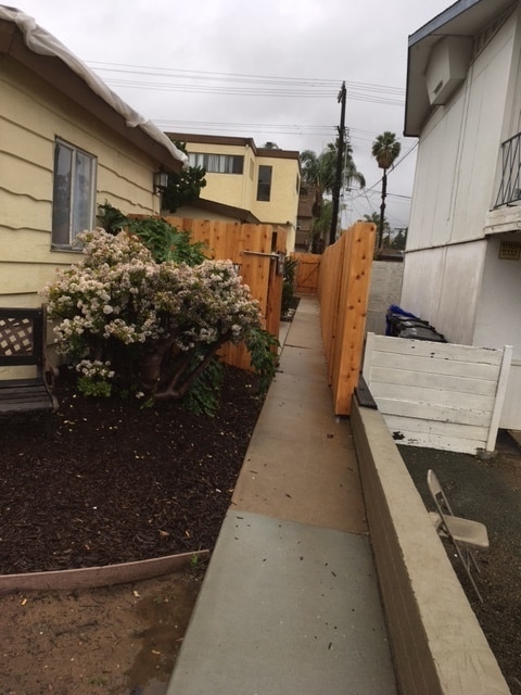 Photo - 328 Unit 2168 Thomas Ave.