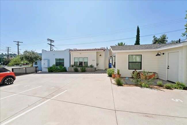 Photo - 3381 N Eagle Rock Blvd