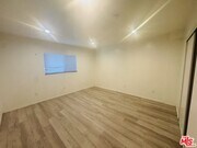 Photo - 229 E 85th St Townhome