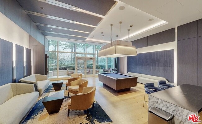 Photo - 877 Francisco St Unit 719