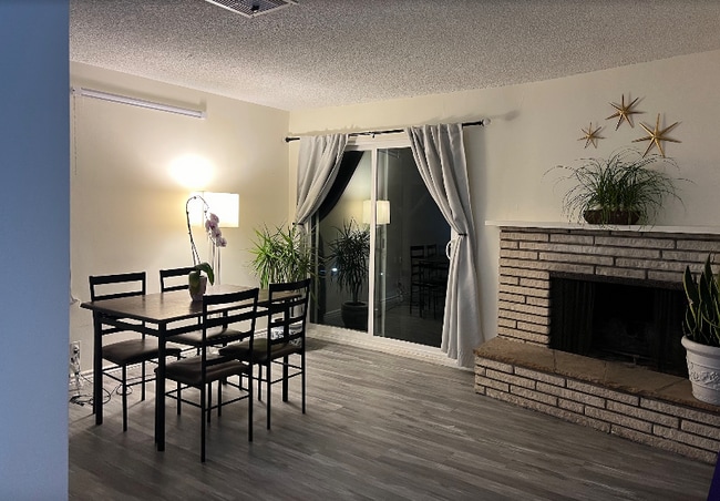 Photo - 11941 S Della Ln Unit Room 3