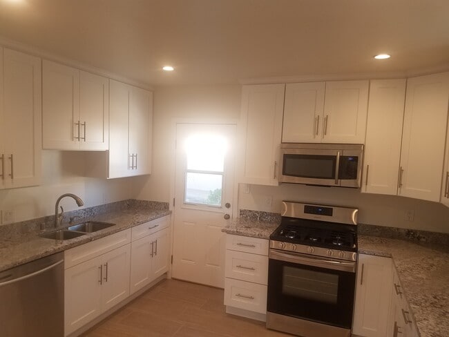 Photo - 2515 Foothill Blvd Unit 2515