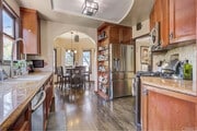 Photo - 1607 W Kenneth Rd House