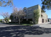 Rear - 2908 W. Victory Apartments Unit Q
