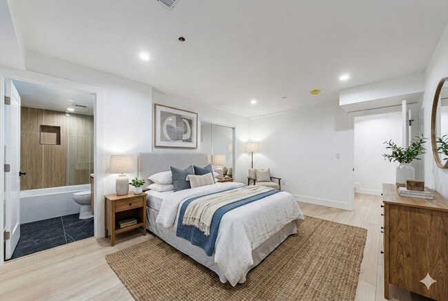 Photo - 1656 S Hayworth Ave Unit 1658 Hayworth Ave.