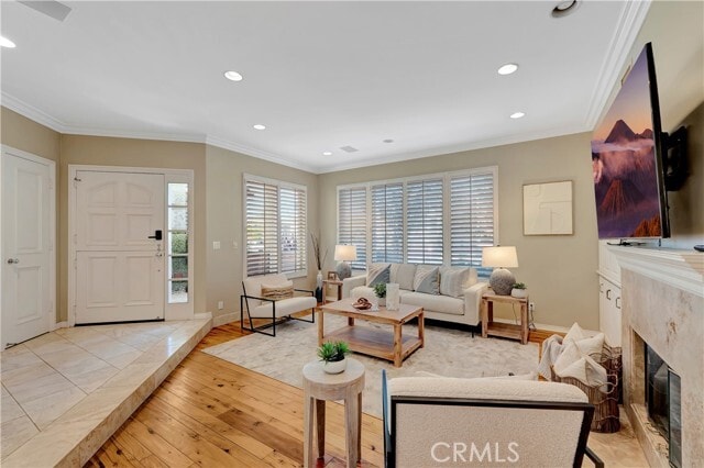 Photo - 509 W Balboa Blvd