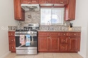Photo - 2840 S Mansfield Ave Apartment Unit 2840 1/2 S Mansfield Ave