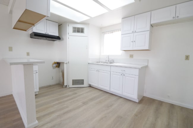 Photo - 21645 Powhatan Rd Unit 9