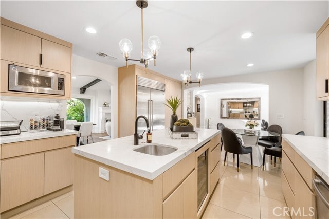 Photo - 3677 Eddingham Ave