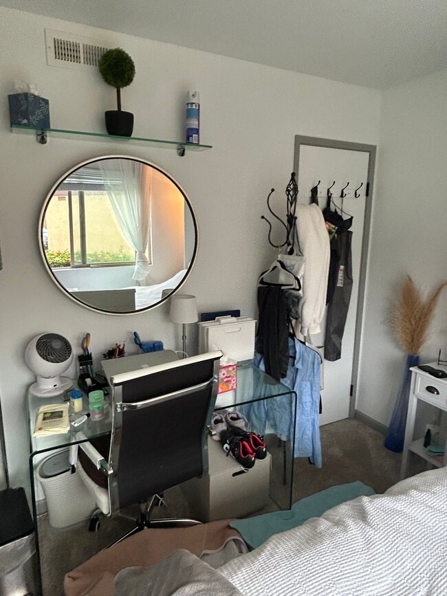 Photo - 241 E Rice Ranch Rd