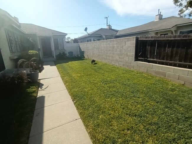 Photo - 237 S Matthisen Ave
