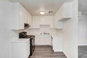 2BR, 1BA - 845SF - Kitchen - Casa Del Cielo Apartments