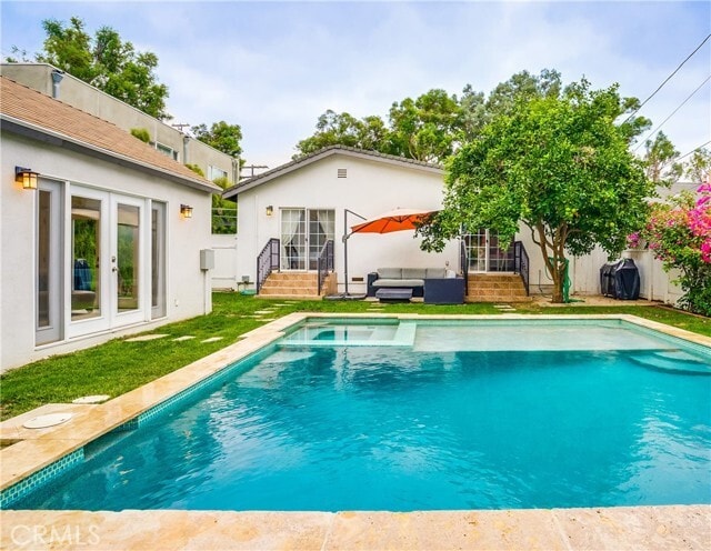 Building Photo - 21321 Velicata St