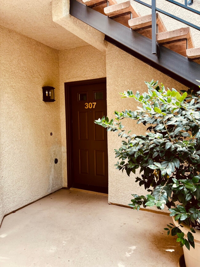 Photo - 24149 Del Monte Dr Unit 307