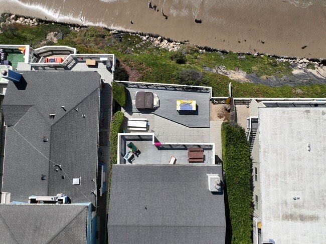 Photo - 6557 Del Playa Dr Unit 1