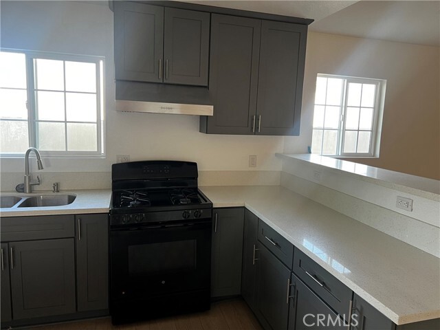 Photo - 1471 Orange Ave