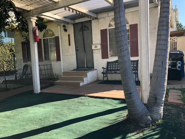 entrance - 8624 Olin St Unit 8624