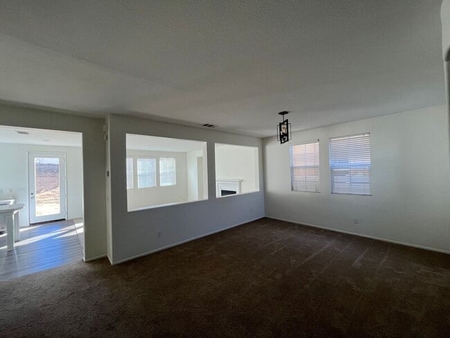 Photo - 11158 Picard Pl