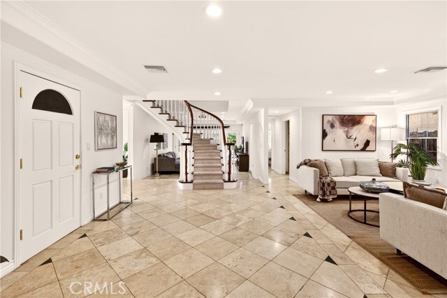 Photo - 4115 Laurelgrove Ave