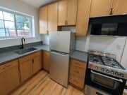 Photo - 2125 Carmona Ave