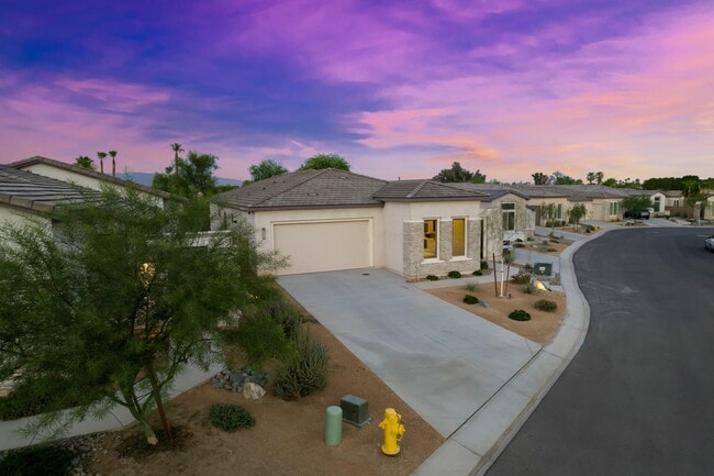 Photo - 45906 Champion Ct.