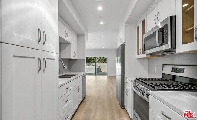 Photo - 2336 Westwood Blvd Unit 205