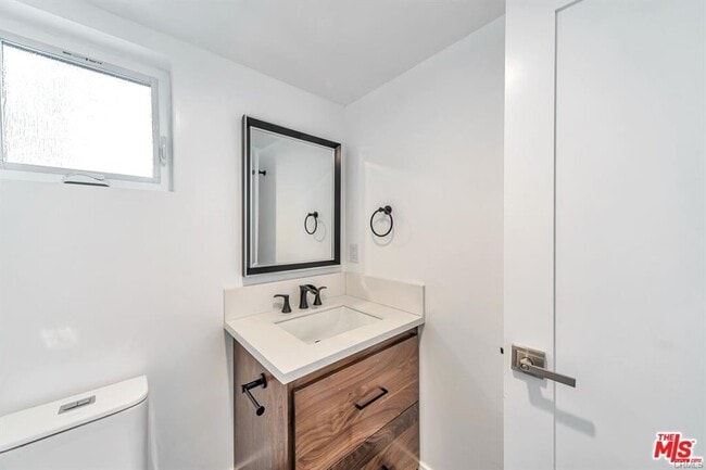 Photo - 3141 S Halm Ave