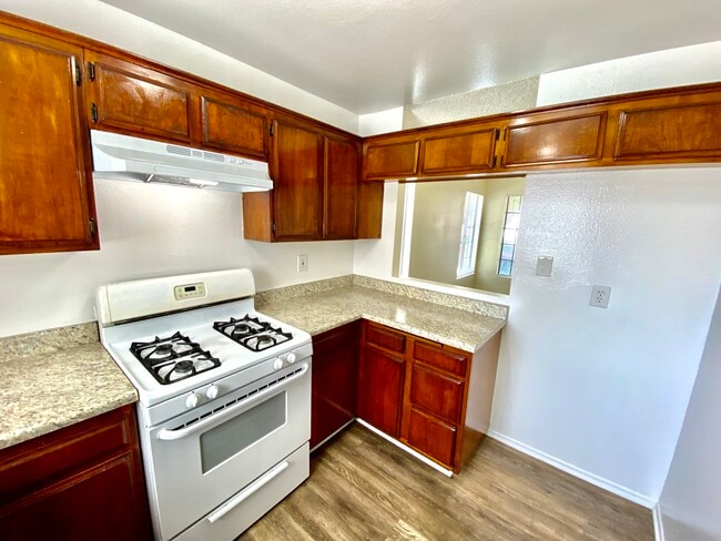 Photo - 2908 E South St Unit 1