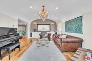 Photo - 326 N Doheny Dr