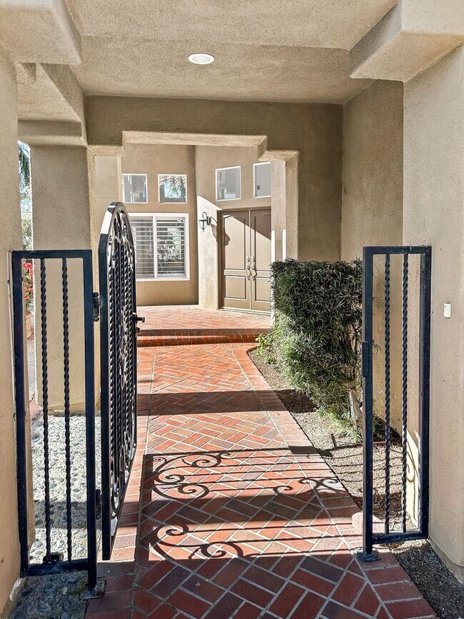 Photo - Beautiful Marina Hills Home!