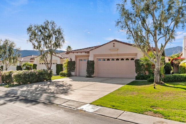 Photo - 79055 Mission Dr W