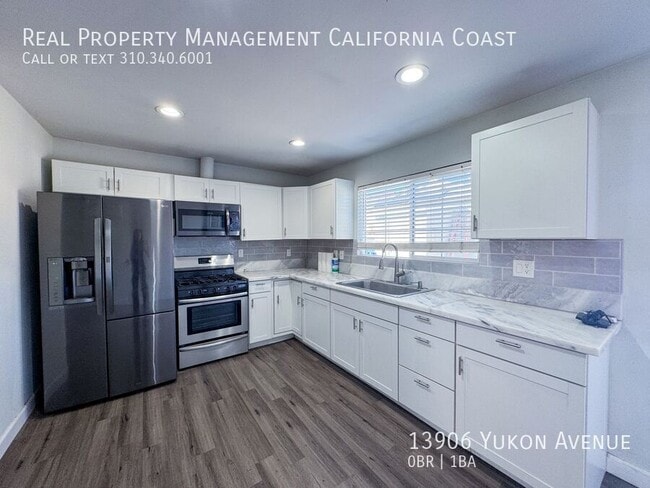 Photo - 13906 Yukon Ave