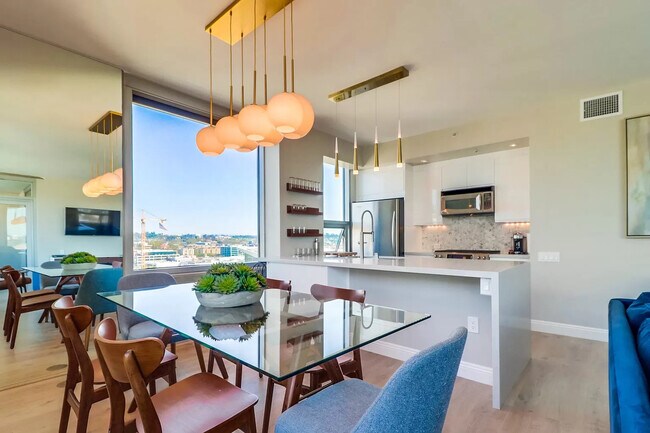 Photo - 321 Tenth Ave