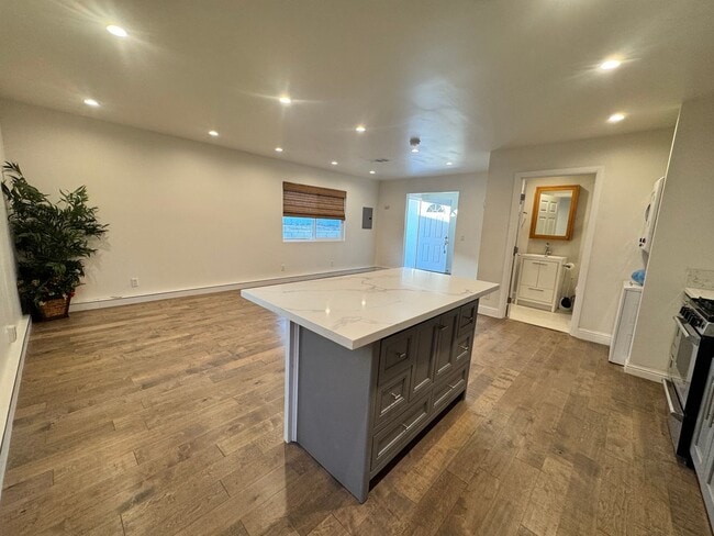 Photo - Newly 2 bedrooms 2 bath home