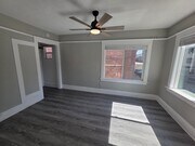 Photo - UPGRADED AND FRESH UPPER 1BD/1BA DOWNTOWN ... Unit 125B