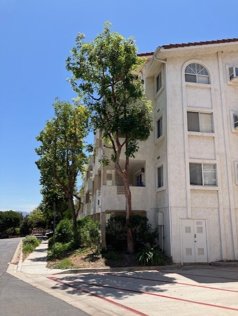 Photo - 2623 Antonio Dr Unit upper