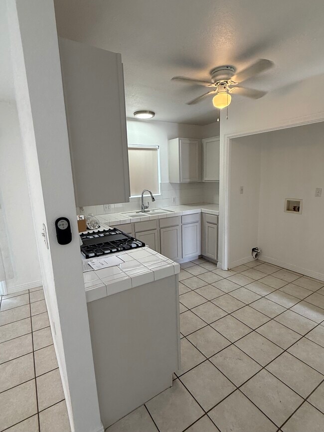 Photo - 4956 Howard St Unit 4954