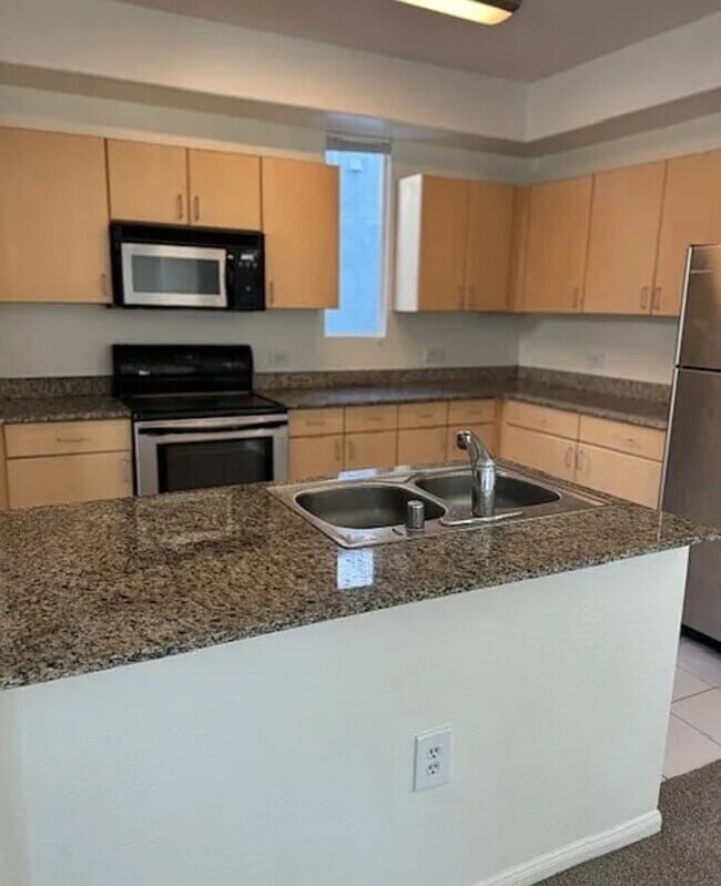 Photo - 1643 Sixth Ave Unit APT 409