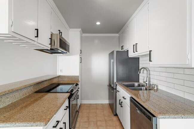 Photo - 11639 Chenault St Unit 501