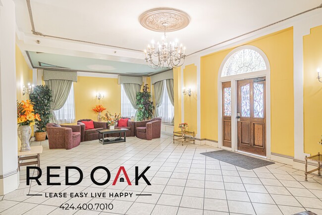 Photo - 5640 Franklin Ave Unit 402