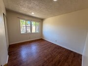 Photo - 817 W Williams St