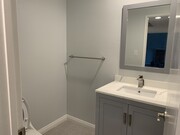 Half bath - 15344 Leadwell St